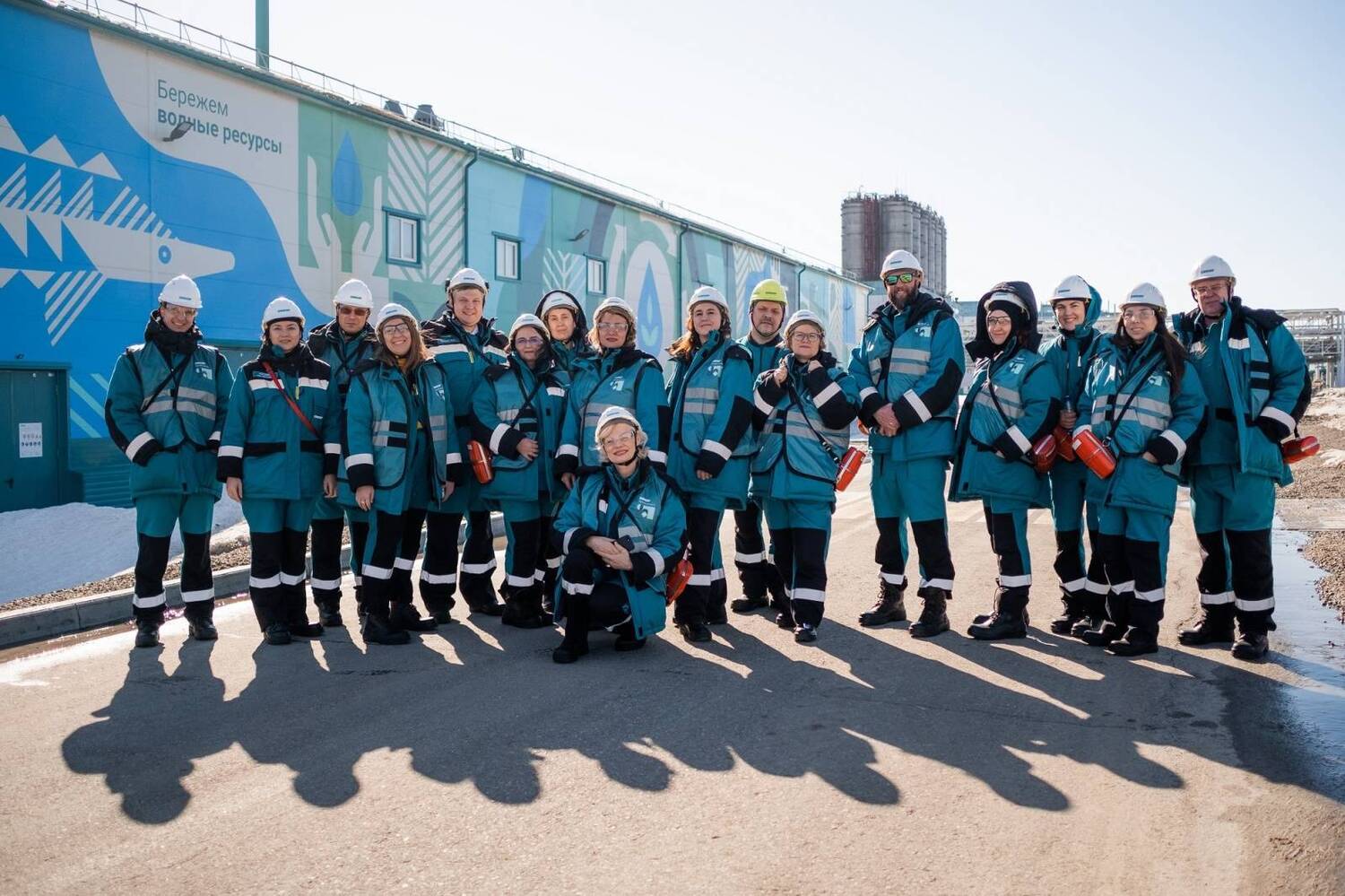 In March 2023, Tomskneftekhim held an ceremony of awarding the winners of social investment program “Formula for Good Deeds” in Tomsk. In total, this year Tomskneftekhim will support 13 projects in key spheres such as sports, healthcare, culture, environmental protection and aid to disabled children. 